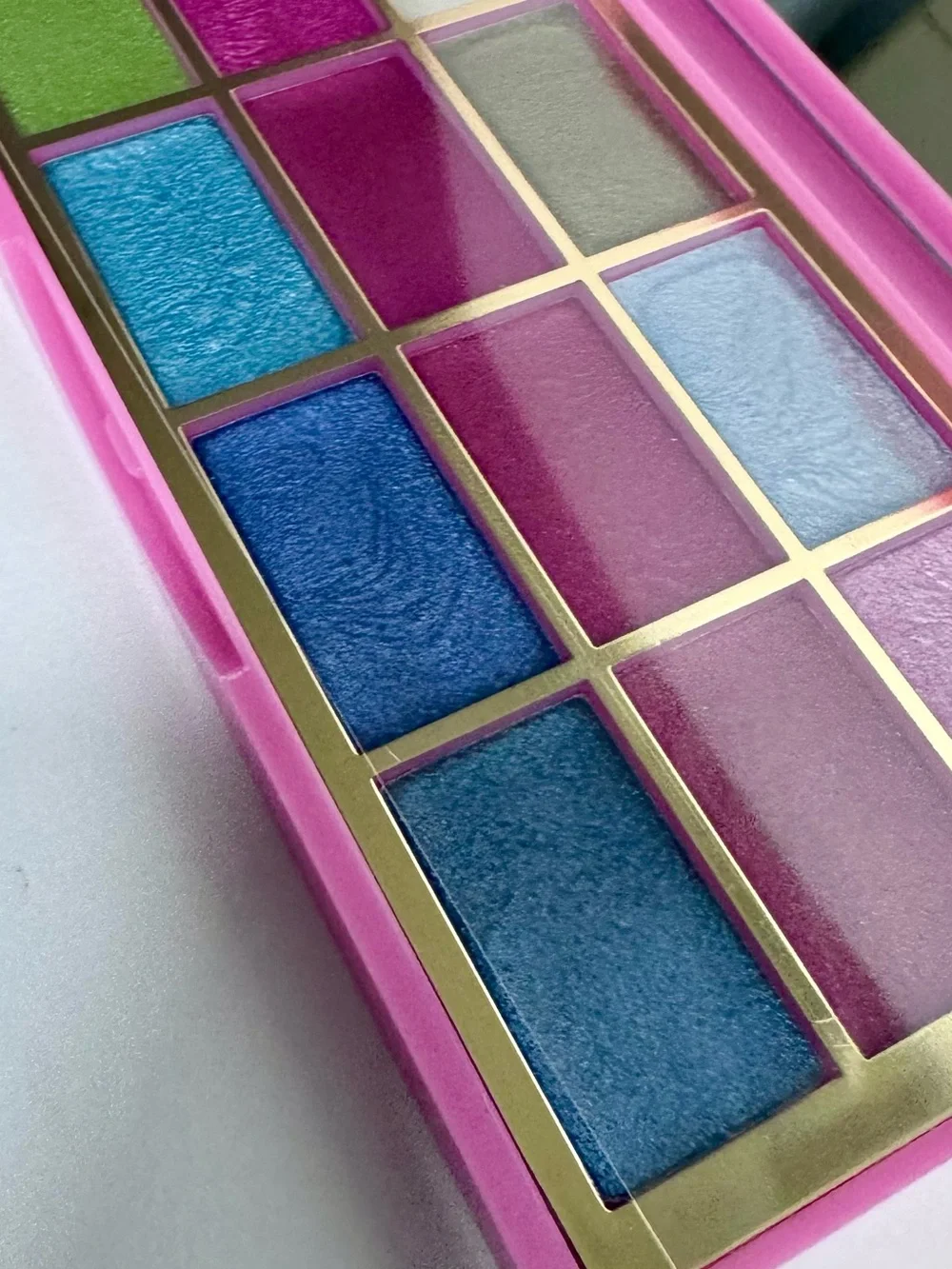 Beau Beauty Vibrant Shimmer Lip Palette - NWT